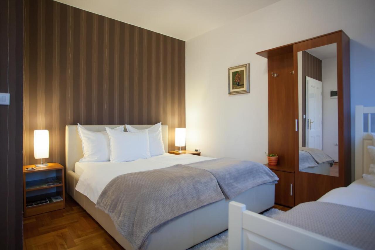 Vila Rosa Vukovar Bed and Breakfast Εξωτερικό φωτογραφία