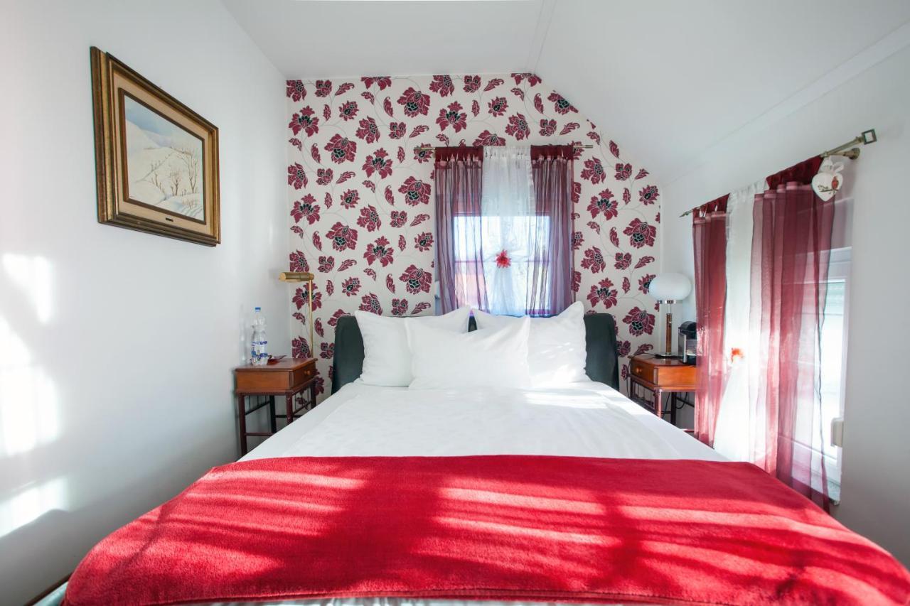 Vila Rosa Vukovar Bed and Breakfast Εξωτερικό φωτογραφία